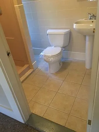 113 E Broadway #1 — Photo 2