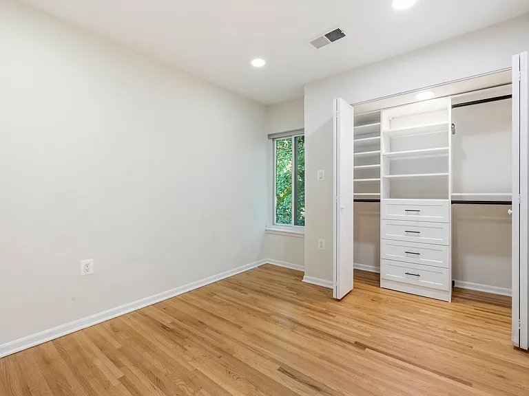 10841 Deborah Dr — Photo 19