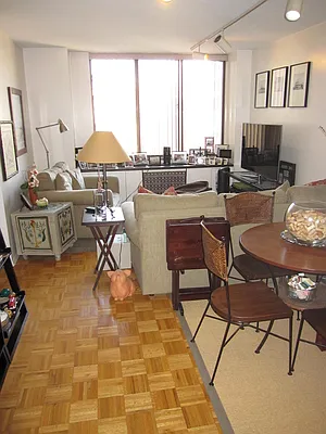 Rented by Newell and Assoc. | media 20