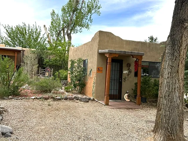 104 Avenue De Las Velasquez — Photo 15
