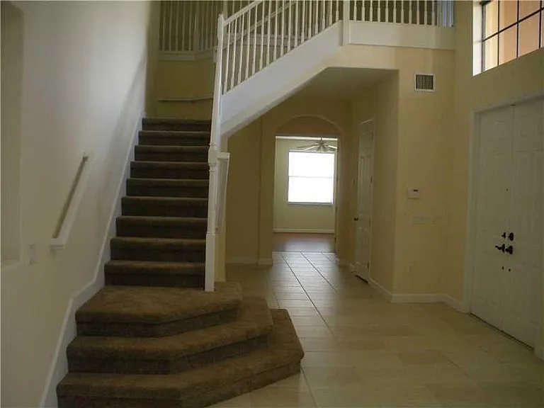 2242 SW 195th Ave — Photo 10