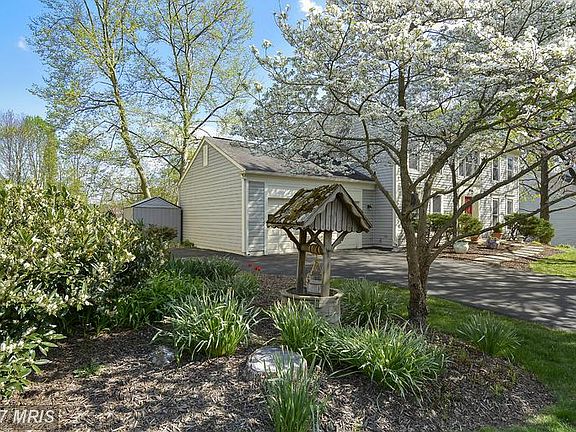 2nd image of 17009 Flatwood Dr