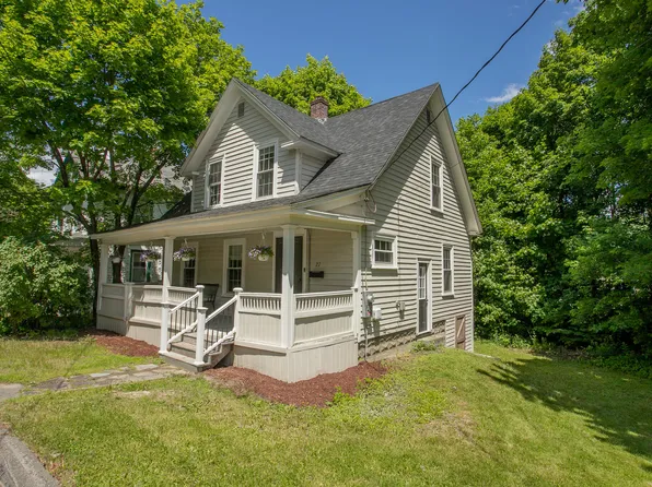 27 Princeton Street, Bangor, ME 04401