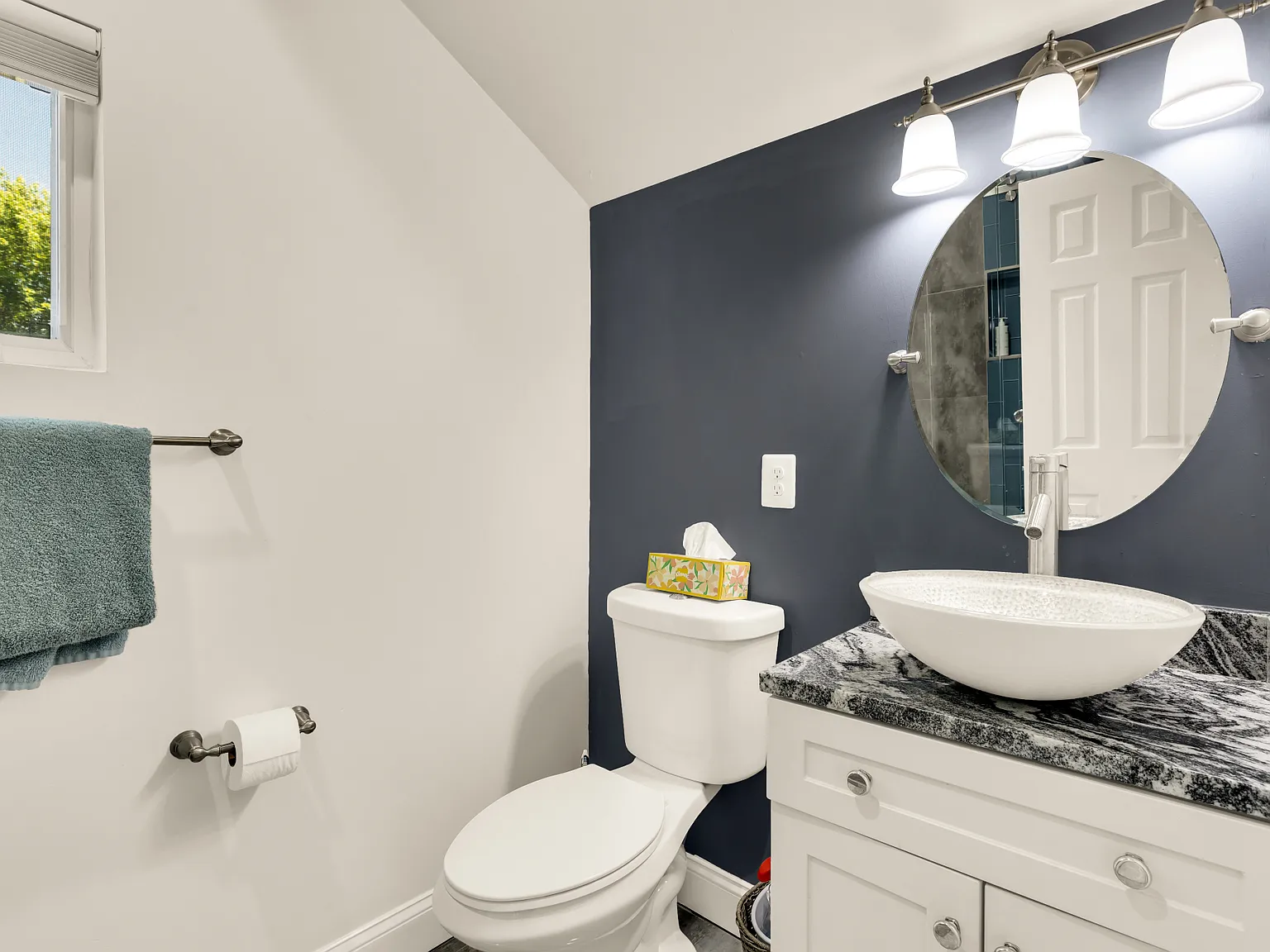 4 bed, 1232 sqft, $3,100 — Photo 4