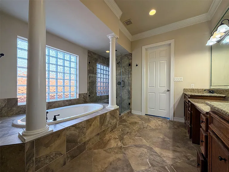 4702 Payton Chase Ln — Photo 27
