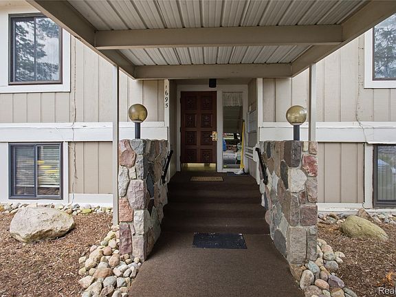 3rd image of 1695 Cliffs Lndg APT 302
