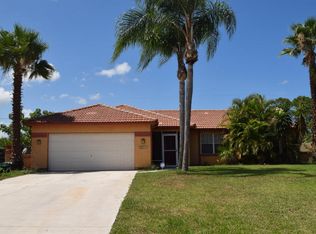 1379 SW Bellevue Ave, Port Saint Lucie, FL 34953