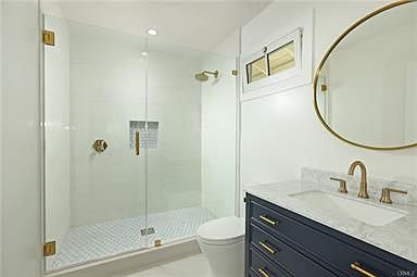 5th image of 214 W Sierra Madre Blvd