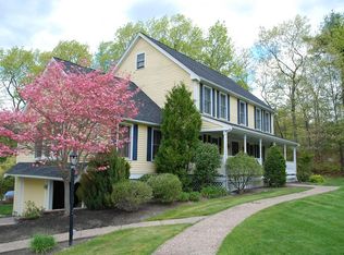 31 Cedar Farm Rd, Medway, MA 02053