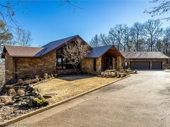 2000 S 37th St, Ozark, AR 72949