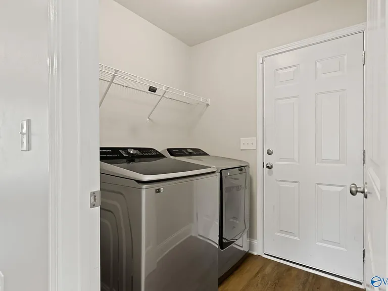 122 Ardsley Dr — Photo 13