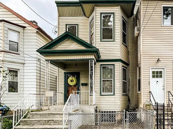 132 Boyd Ave, Jersey City, NJ 07304