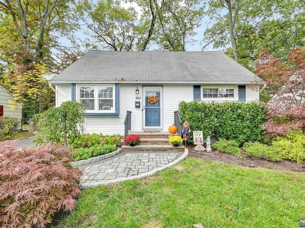 363 Cornell St, Wyckoff, NJ 07481