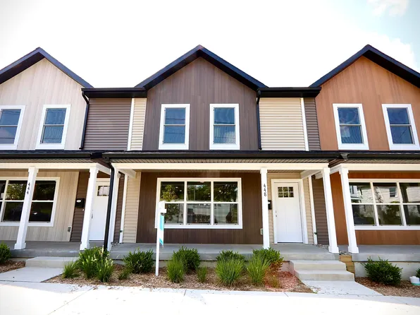 448 Pleasant St SW, Grand Rapids, MI 49503