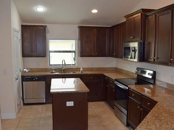 4th image of 12276 Legacy Bright St