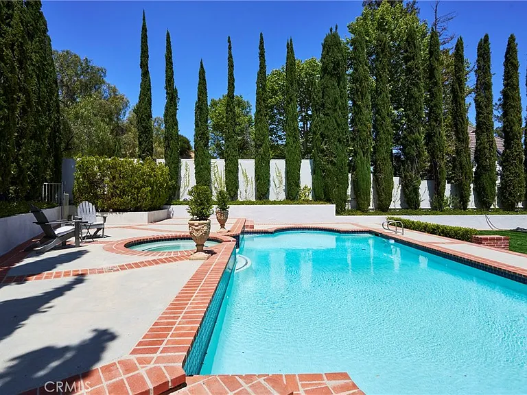 4427 Westchester Dr — Photo 48