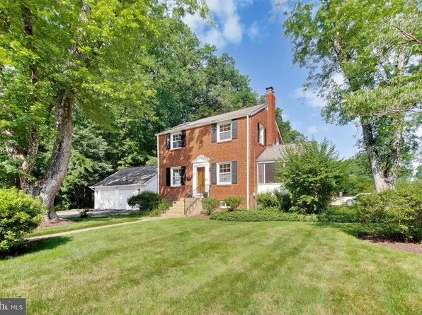 7208 Early St, Annandale, VA 22003