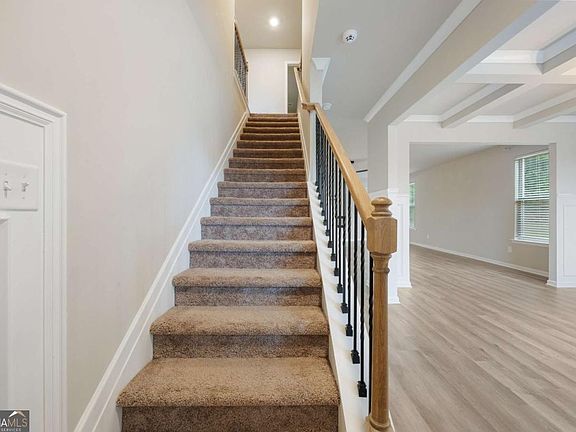 4th image of 116 Cabin Way