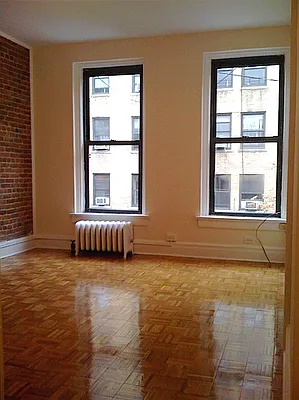 Rented by City Connections Realty | media 50