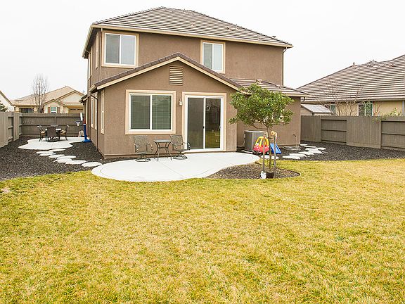 2nd image of 1088 Kirkhill Dr