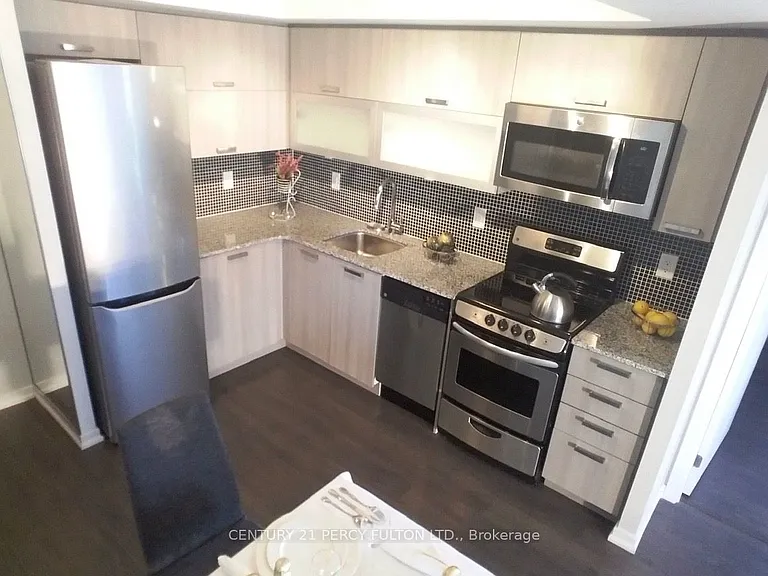 36 Lisgar St #1816 — Photo 4