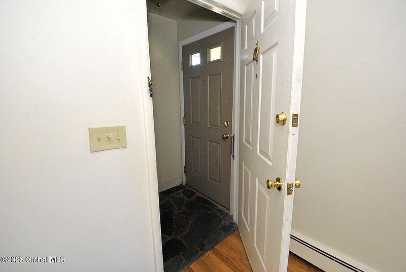5th image of 13 Fay Street