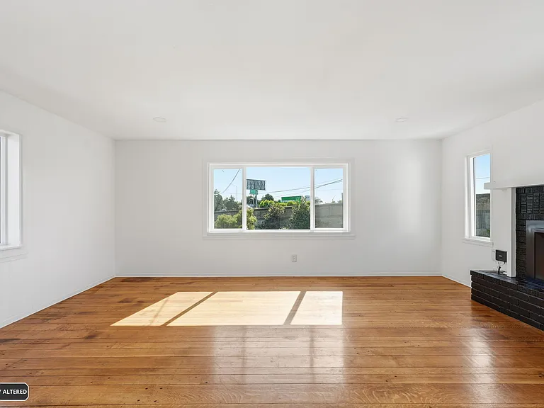 1534 Mariposa St #1534 — Photo 8