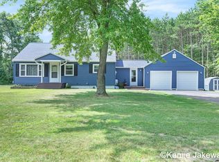 2774 S Johnson Rd, Gowen, MI 49326
