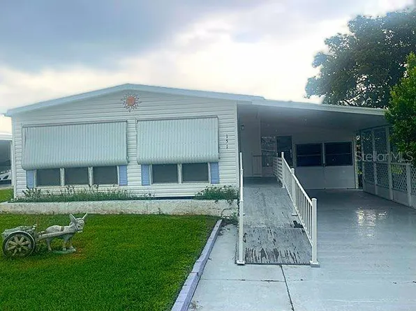 151 Cherrywood Dr, Lake Wales, FL 33898