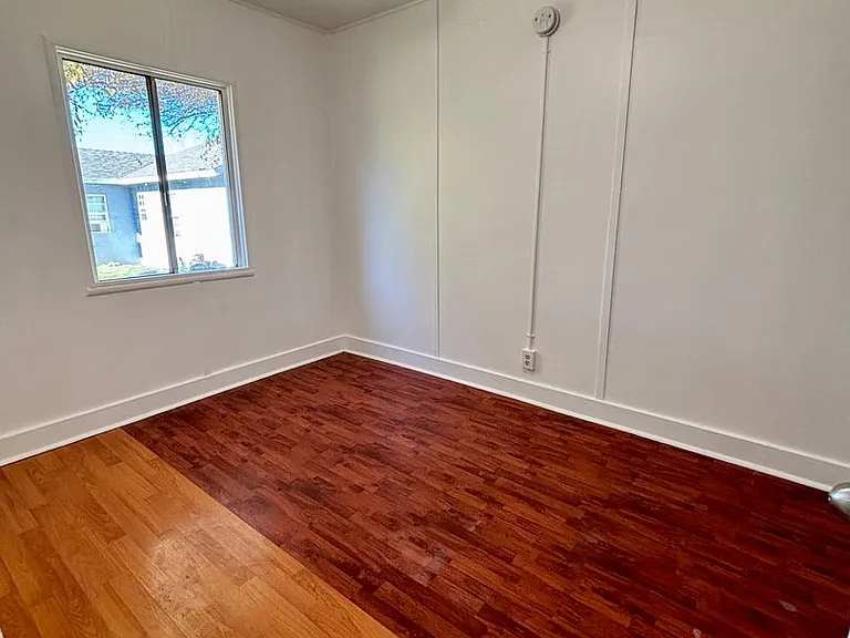 7529 Foothill Blvd — Photo 5