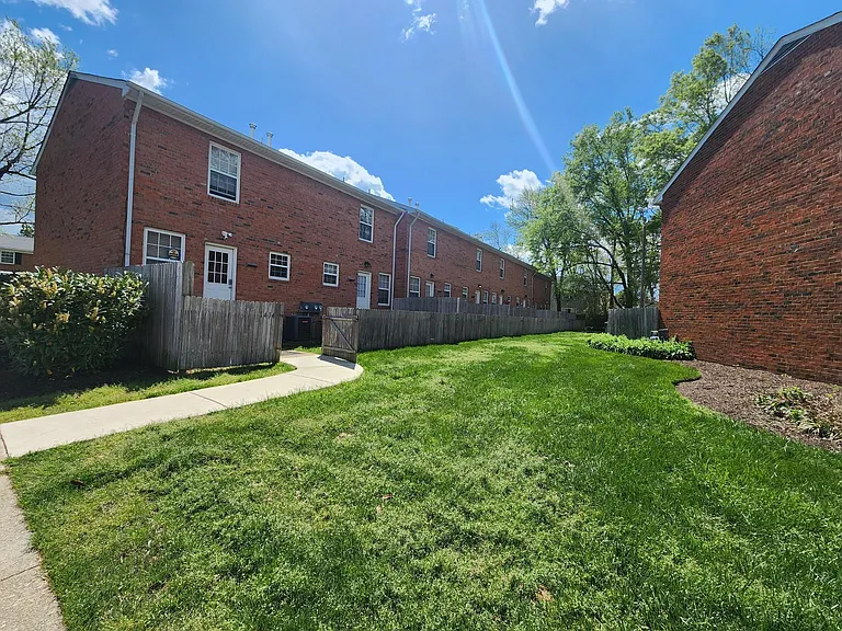 Morningside Apartments — Photo 19