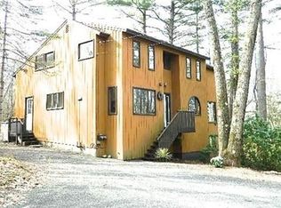 508 Pratt Corner Rd, Amherst, MA 01002