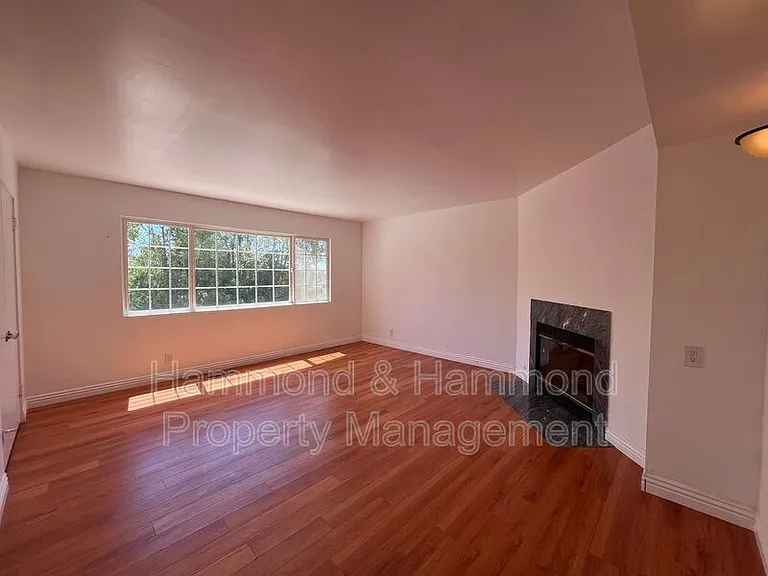 4527 Stark Ave — Photo 27