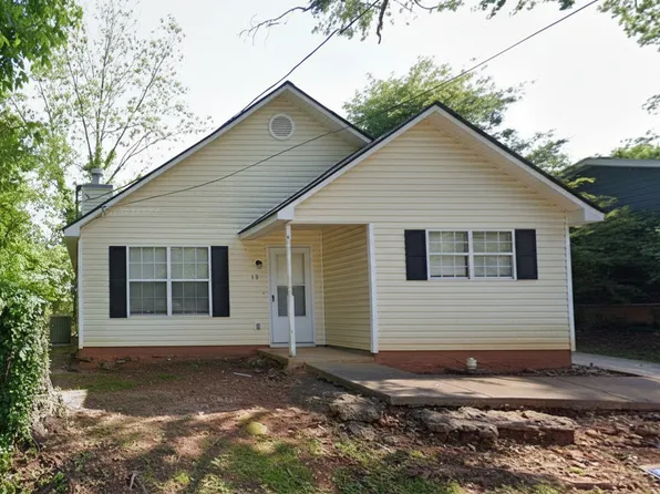 15 Davis St, Newnan, GA 30263