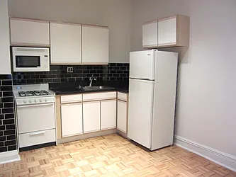 Rented by City Connections Realty