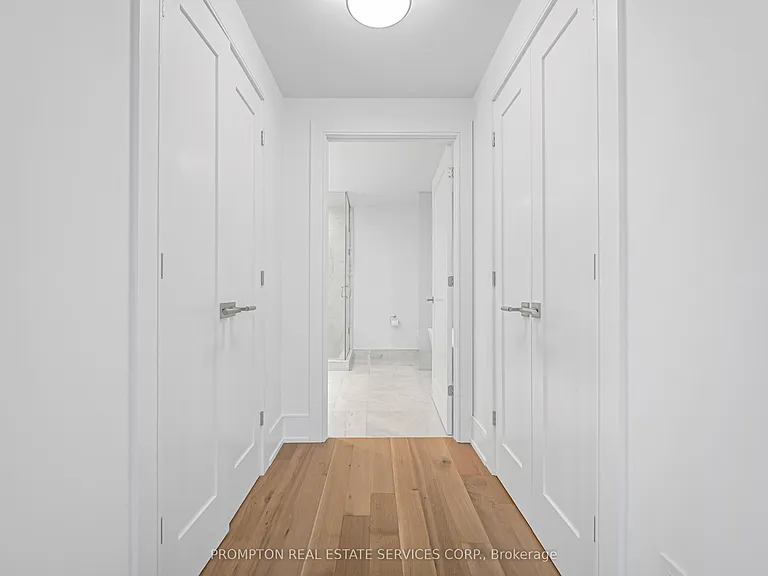 455 Wellington St W #908 — Photo 39