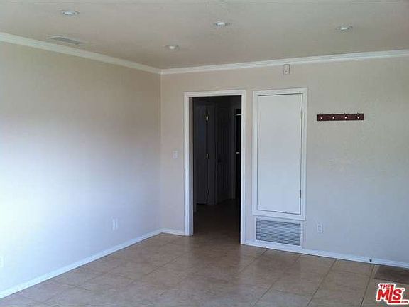3rd image of 4756 N Larkin Dr