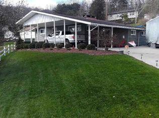 1529 Franklin St, Huntington, WV 25704