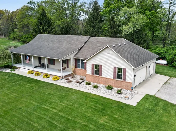 7659 Clyde Rd, Fenton, MI 48430