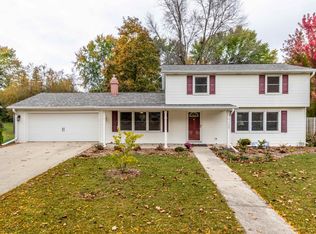 1134 Stevens St, De Pere, WI 54115