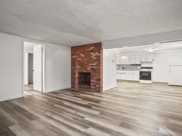 3736 Woodford Ave NW APT 1/2