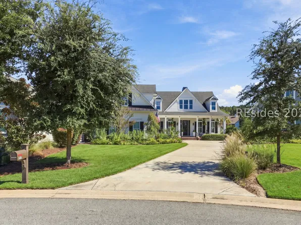 346 Lake Point Circle, Bluffton, SC 29910