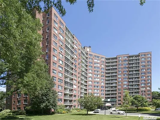 Sold by Douglas Elliman | media 23