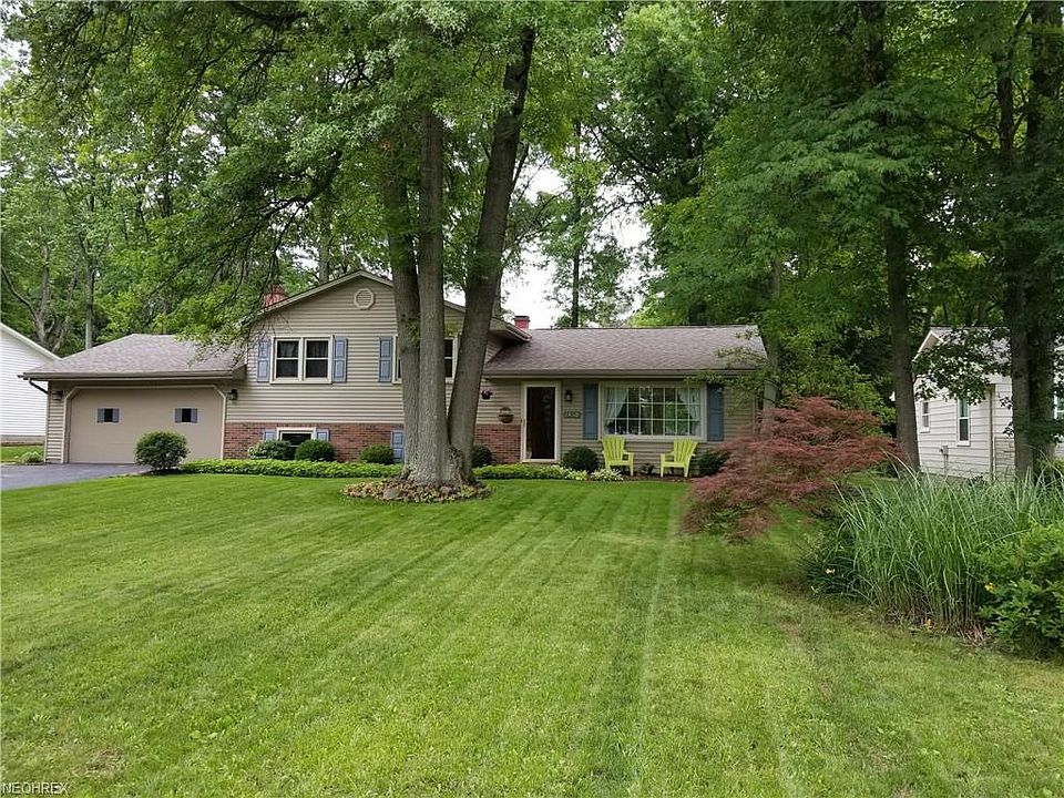 1st image of 1430 Turnberry Dr