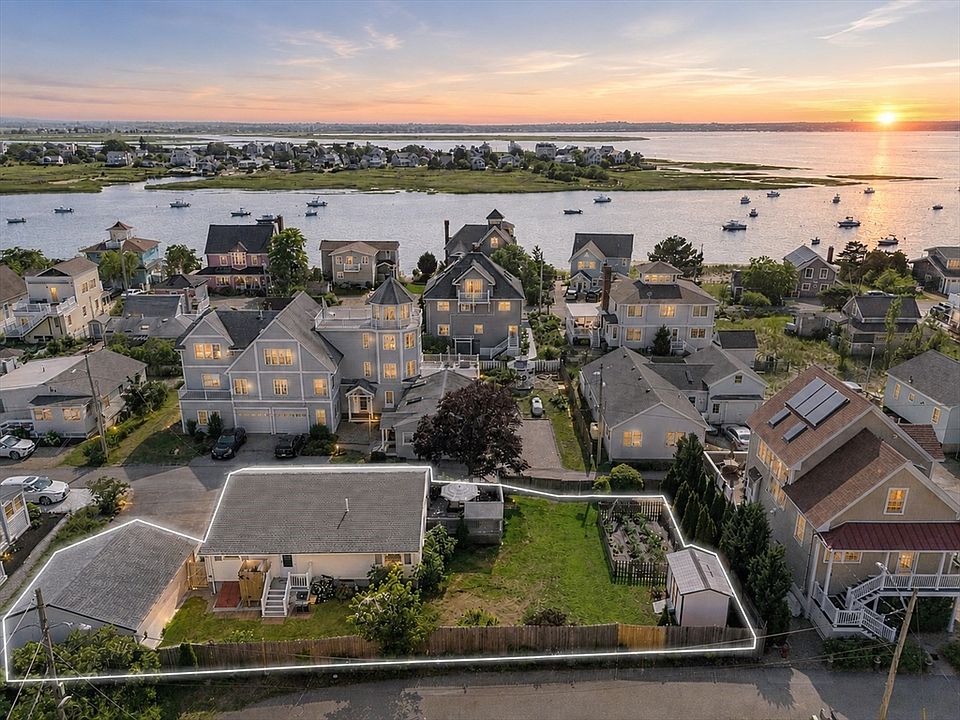 1st image of 14 Overlook St