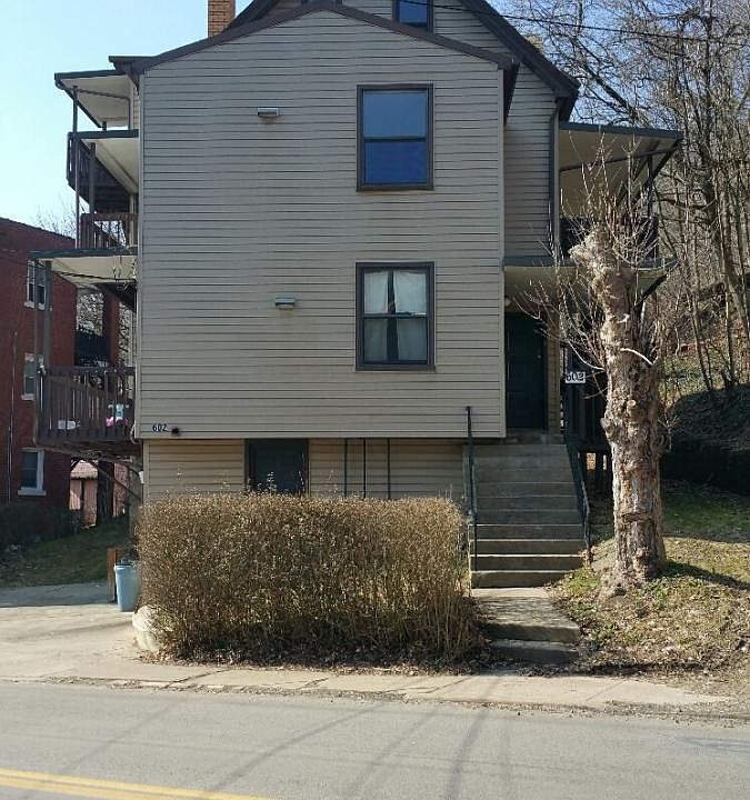 602 Wall Ave