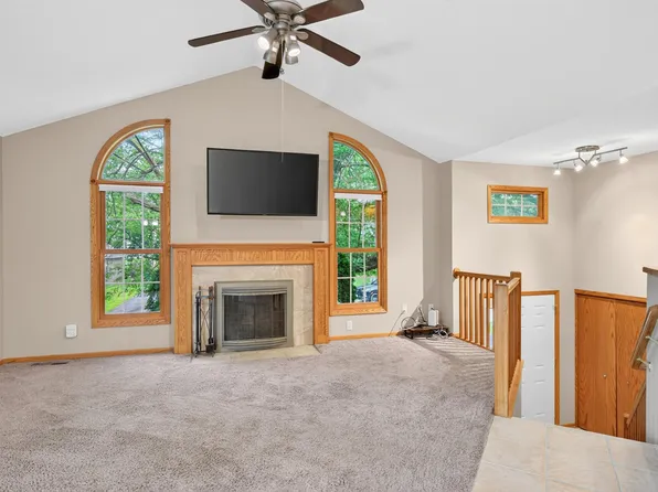 11295 50th Pl N, Plymouth, MN 55442
