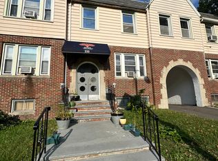 335 N Oraton Pkwy #9, East Orange, NJ 07017