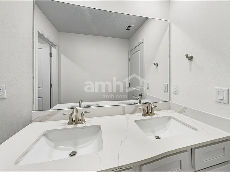 12585 Durbans Point Pl — Photo 14