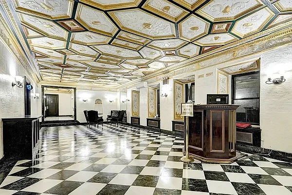 Rented by Rita S Citrin, LREB | media 22